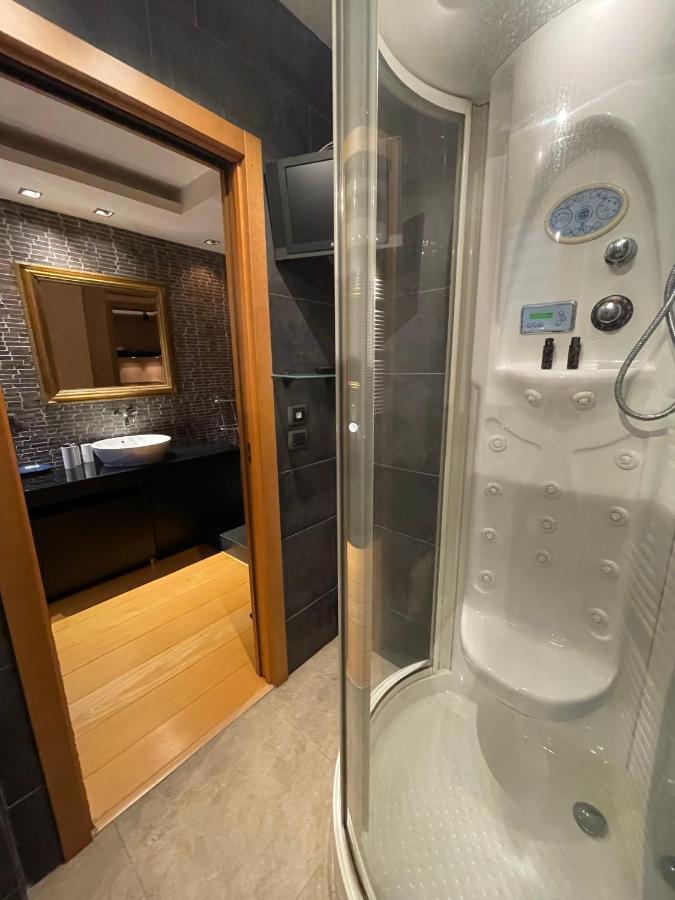 شقة Attico Con Vista Spettacolare E Jacuzzi بولونيا المظهر الخارجي الصورة
